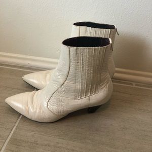Labucq Kati Ivory Crocco Boot